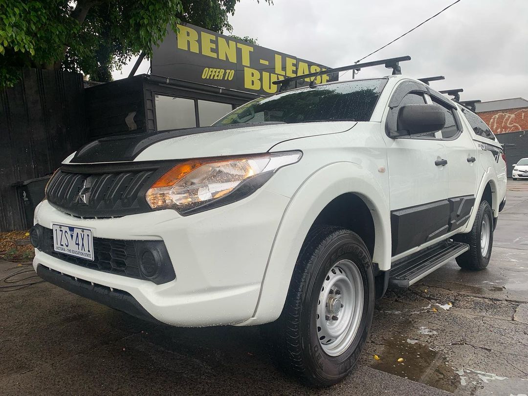 2018 Mitsubishi Triton GLX automatic turbo diesel 4x2